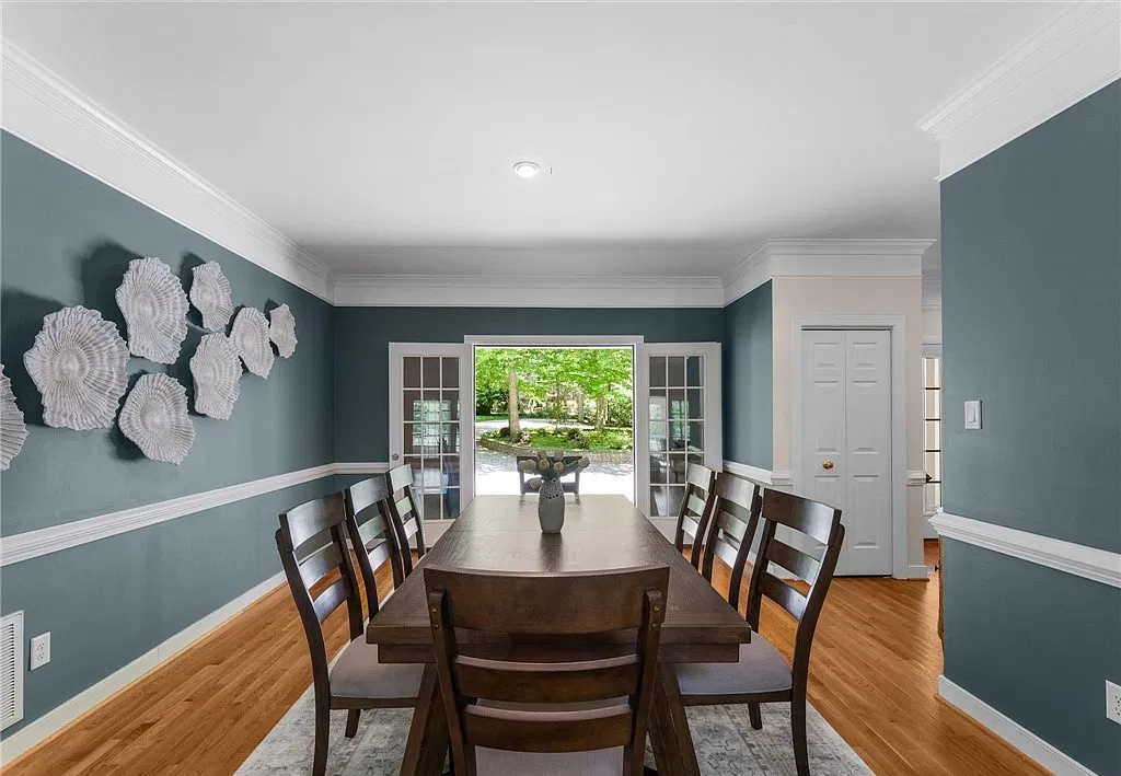Professionally staged interior on Alldever Dr in Maidens, Virginia
