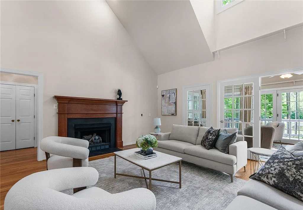 Professionally staged interior on Alldever Dr in Maidens, Virginia