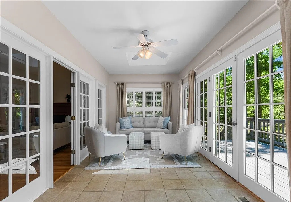Professionally staged interior on Alldever Dr in Maidens, Virginia