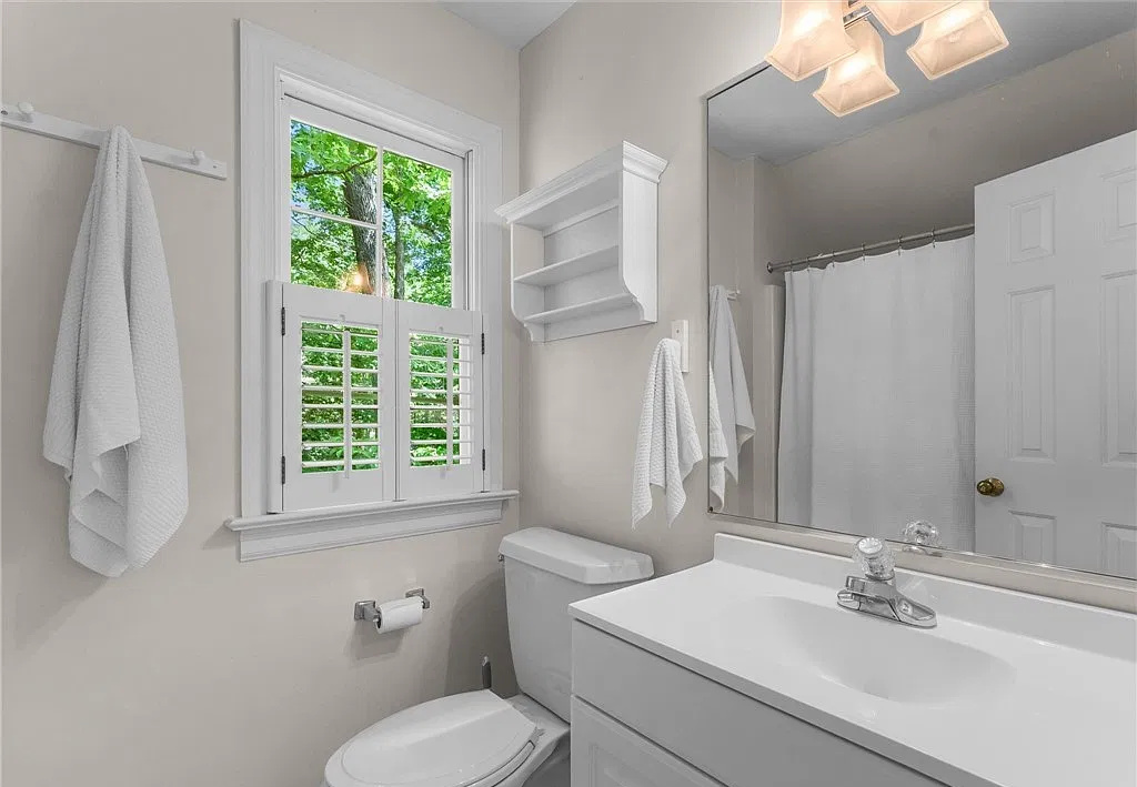 Professionally staged interior on Alldever Dr in Maidens, Virginia