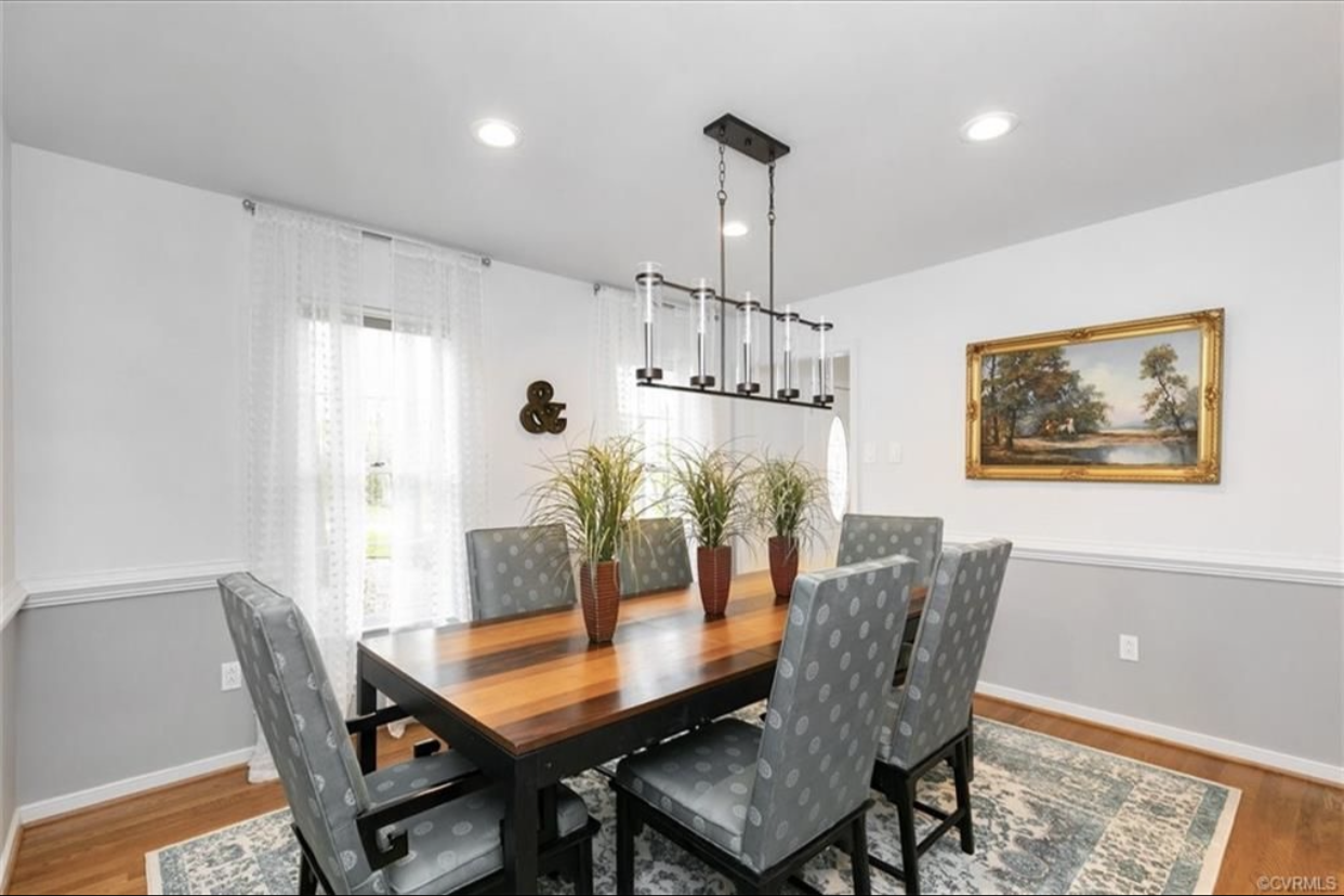 Occupied staging interior on Amber Forest Dr in Midlothian, Virginia