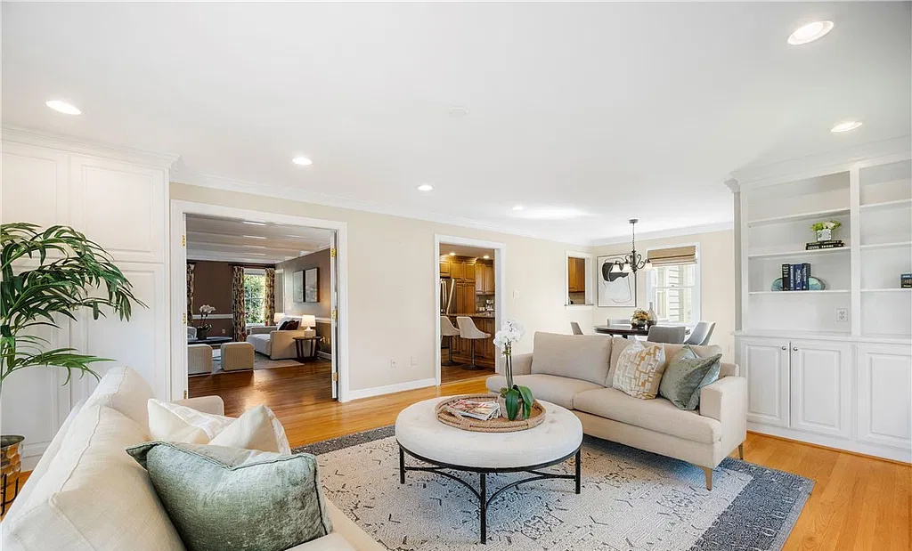 Professionally staged family room on Ballantrae Ct in Henrico, Virginia