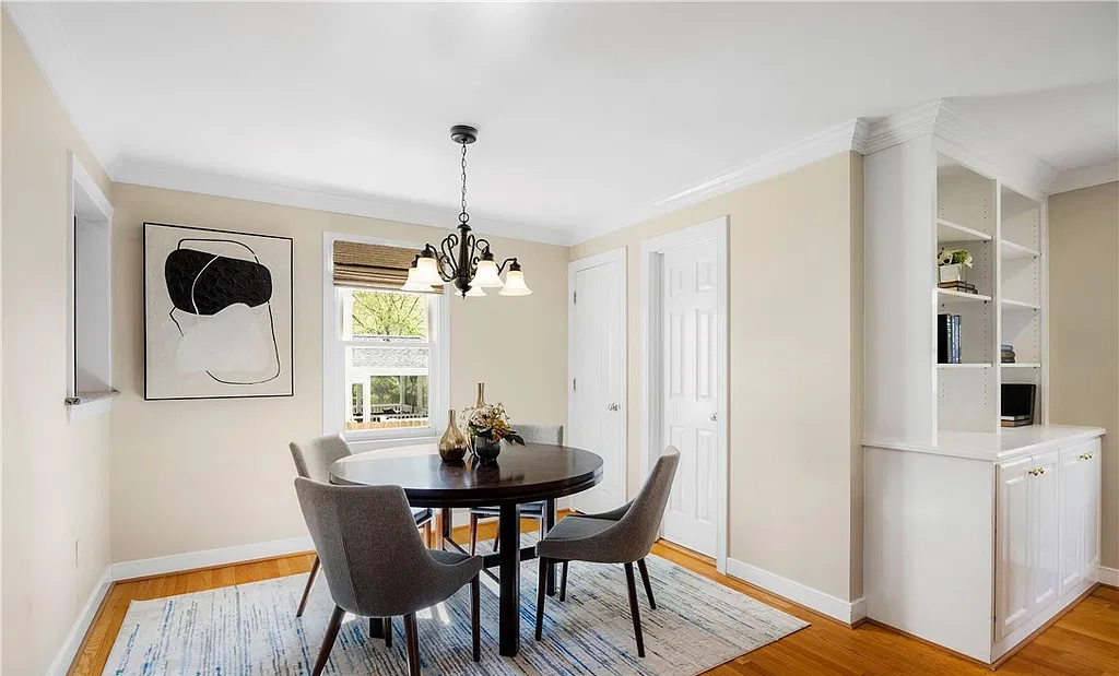 Professionally staged family room on Ballantrae Ct in Henrico, Virginia