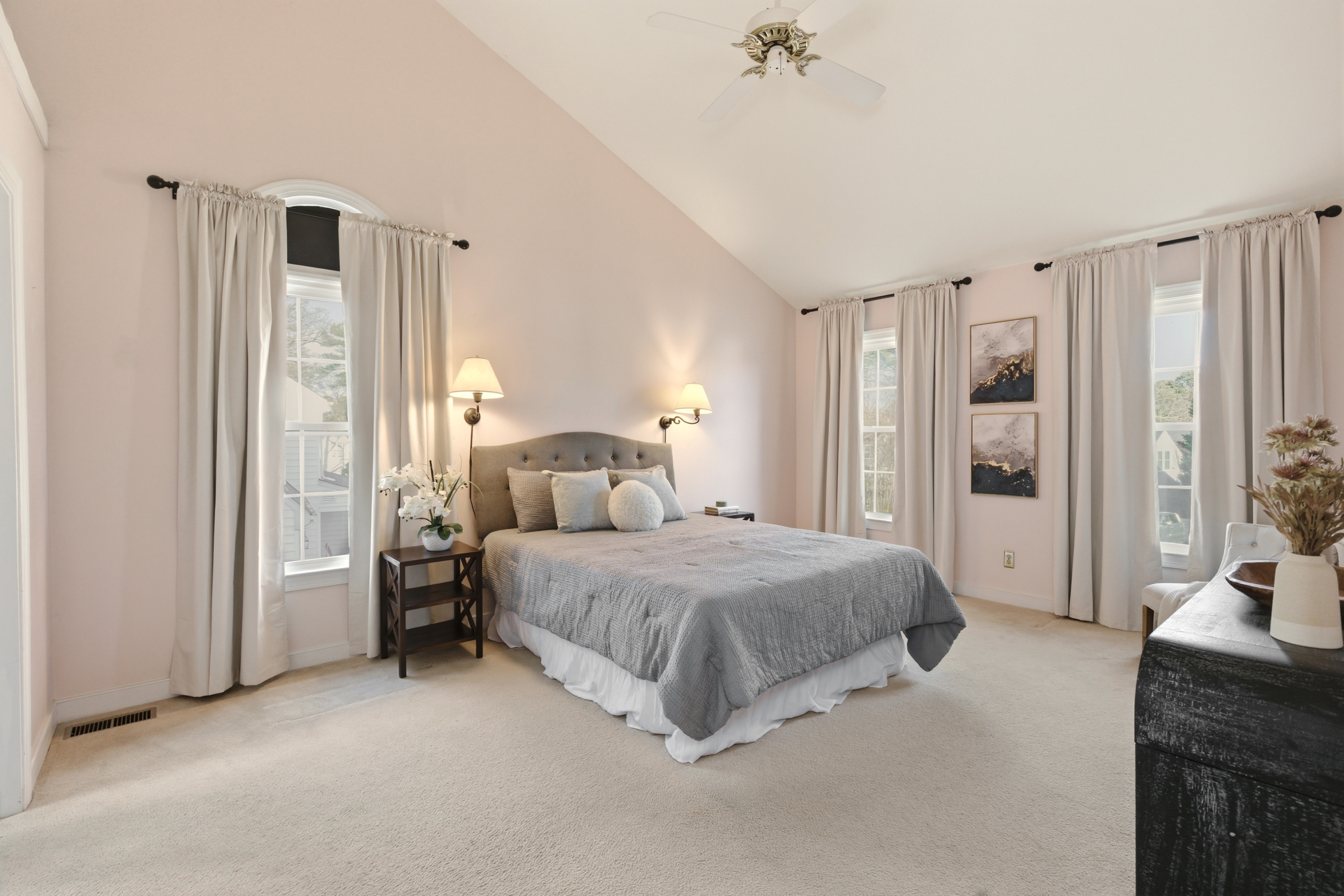 Professionally staged interior on Burning Oak Ct in Glen Allen, Virginia