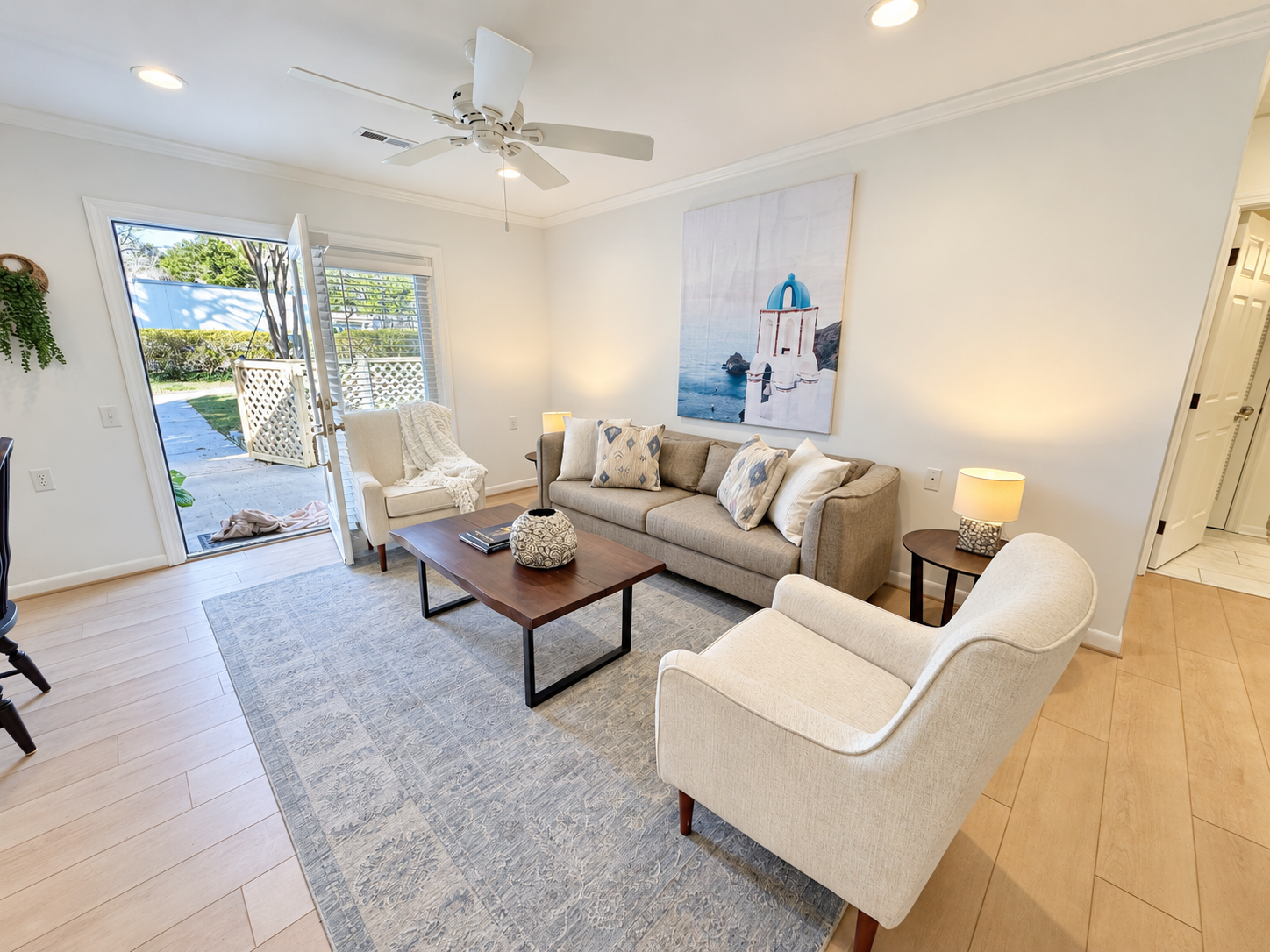 Professionally staged coastal living room in Irvington, Virginia